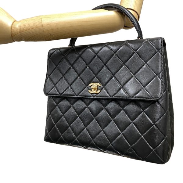 z0006889 14 CHANEL Turnlock Matelasse Cocomark Handbag Black