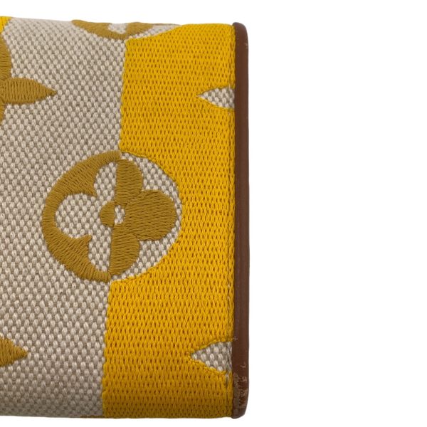 z0006916 9 LOUIS VUITTON M80416 Portefeuille Capucines Monogram Long Wallet Yellow