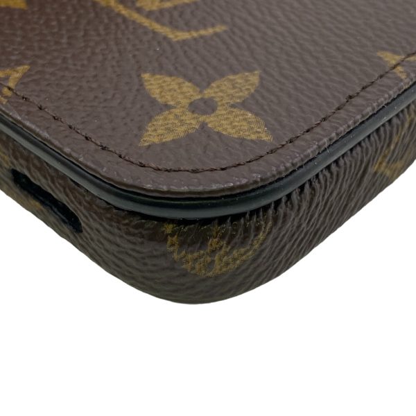 z0006917 4 LOUIS VUITTON M82083 iPhone Folio Monogram iPhone Case Brown