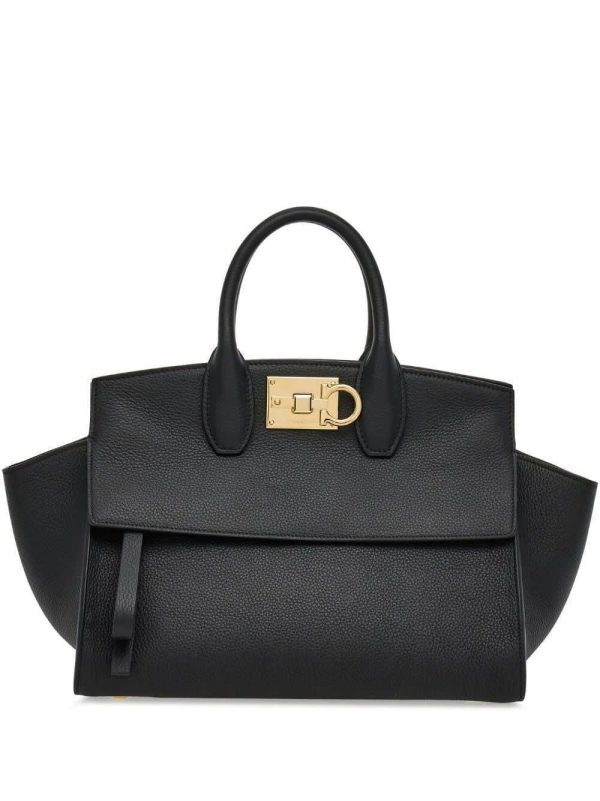 003152670548ae4 ia 1 Ferragamo Autumn Winter Tote Bag