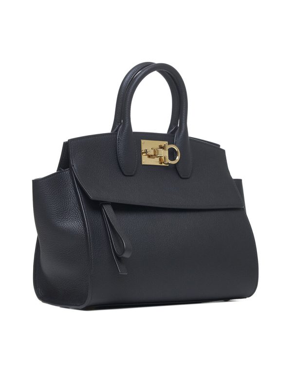 003152670548ae4 ia 2 Ferragamo Autumn Winter Tote Bag