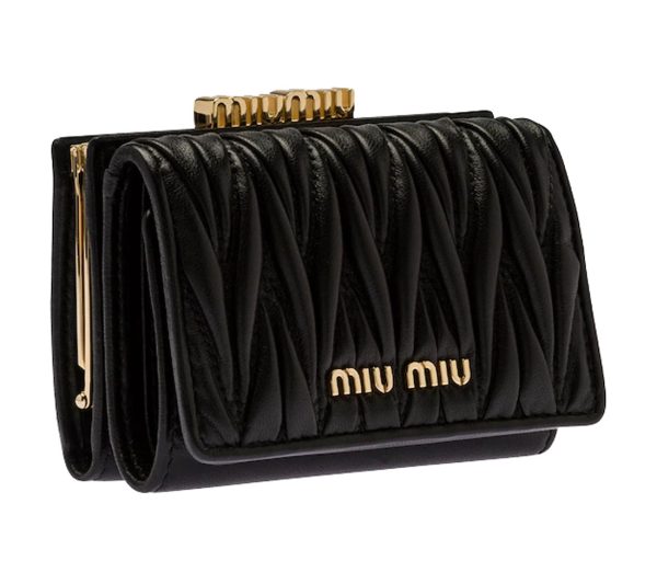 0051 3 Miu Miu MATELASSE Wallet