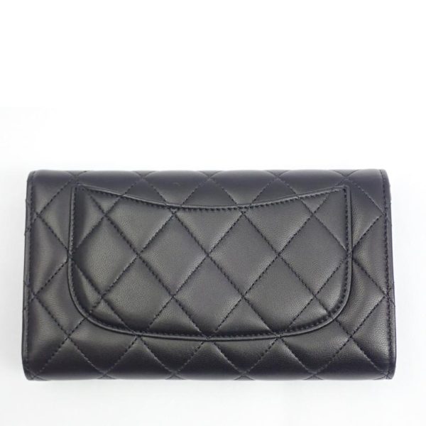 00998 2 CHANEL Matelasse three flong wallet