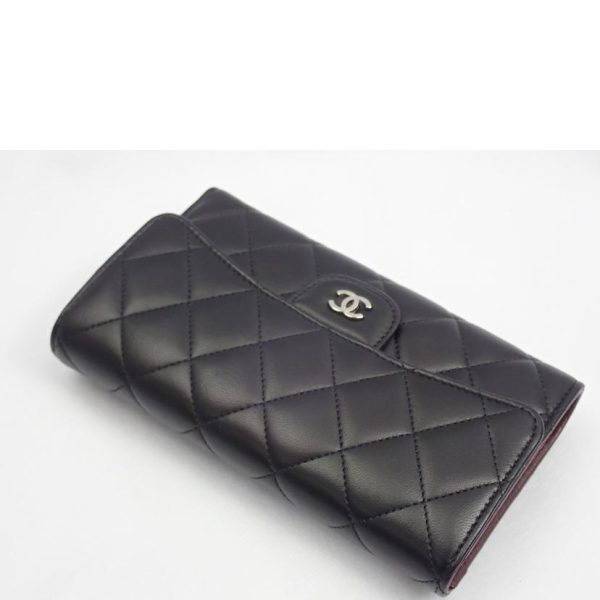 00998 3 CHANEL Matelasse three flong wallet