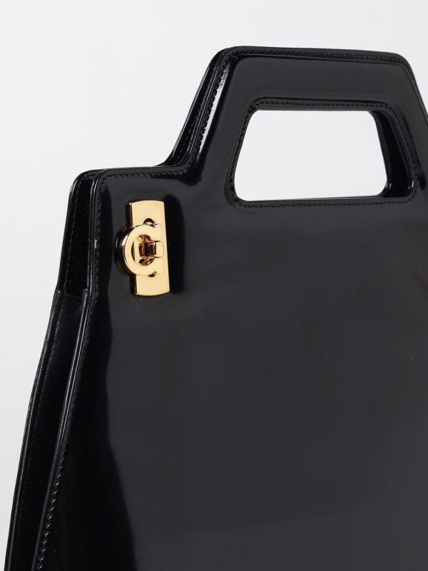 0450c95d44cb731 gi 3 Ferragamo Bag Nero