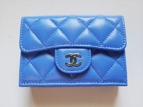 100001153 001 CHANEL Caviar Matelasse Coin Mini CocoMark Wallet Blue