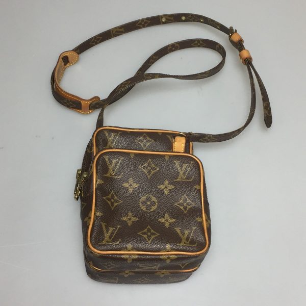 1001103514417 1 LOUIS VUITTON Shoulder Bag Monogram Mini M45238