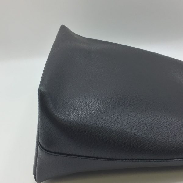 1001103522610 5 GUCCI Handbag Bamboo Black Internal sticky peeling