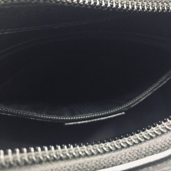 1001103522610 8 GUCCI Handbag Bamboo Black Internal sticky peeling