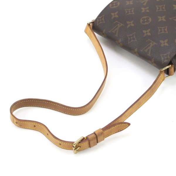 1010104468506 6 LOUIS VUITTON Monogram M51258 Brown