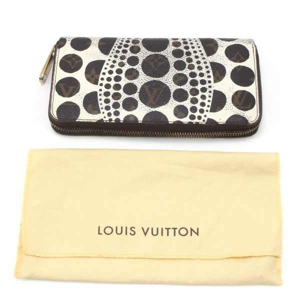 1010104780592 2 LOUIS VUITTON Monogram Yayoi Kusama Zippy Wallet M60447