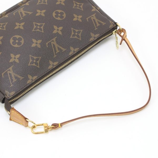 1010104816895 4 LOUIS VUITTON Monogram Accessory Pouch M51980