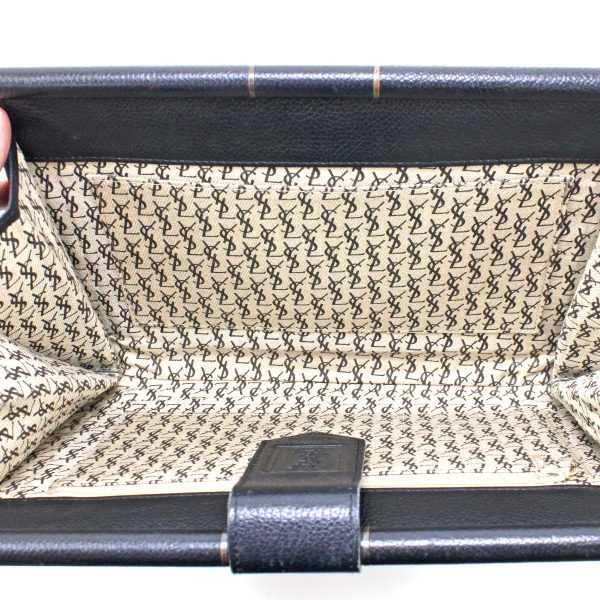 1010104834400 10 Yves Saint Laurent Yves Saint Laurent clutch bag