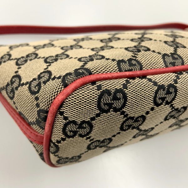 1016003272558 4 GUCCI GG accessory pouch mini handbag