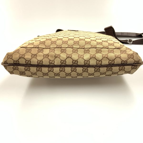 1016003300541 5 GUCCI GG shoulder bag Beige