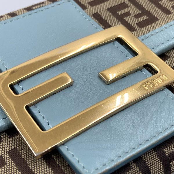 1016003315187 4 FENDI Zucchino long wallet blue