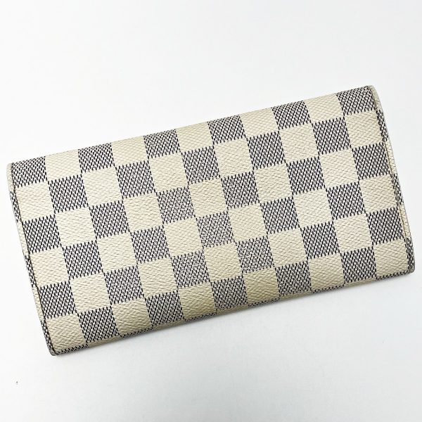 1017004153402 2 LOUIS VUITTON Portefeuille Emily Damier Azur long wallet White