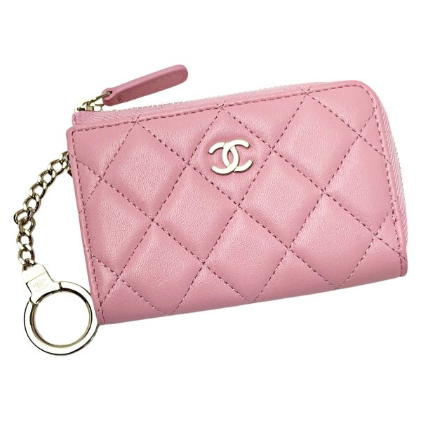 1017004182075 1 rbg CHANEL Matelasse Baby Pink Coin Case Lambskin