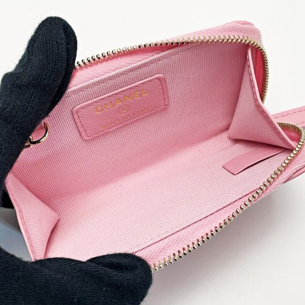 1017004182075 3 CHANEL Matelasse Baby Pink Coin Case Lambskin