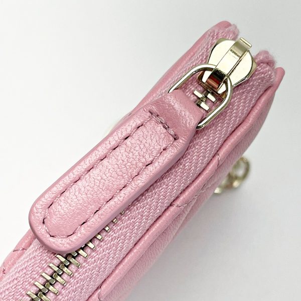 1017004182075 4 CHANEL Matelasse Baby Pink Coin Case Lambskin