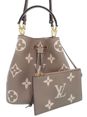 1024139880011 Louis Vuitton Pochette Cite Shoulder Bag Monogram Brown