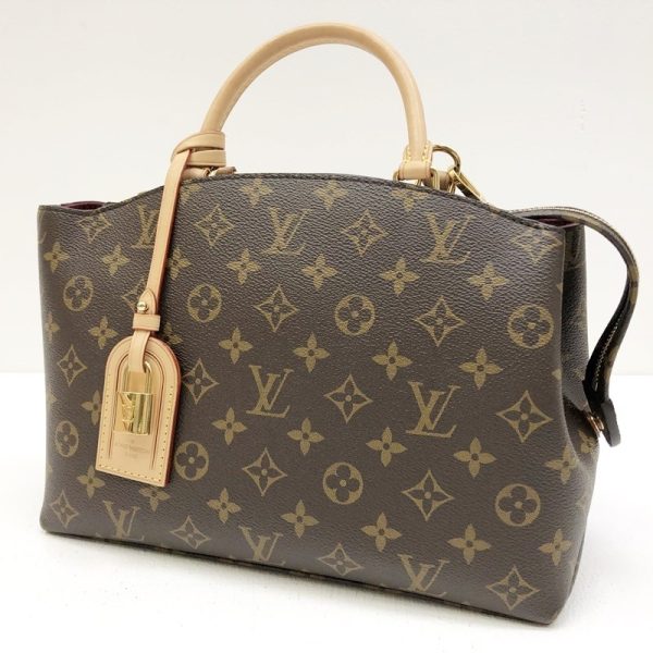 122 20230324 a 2 01 Louis Vuitton Petit Palais PM 2 Way Bag Monogram Brown