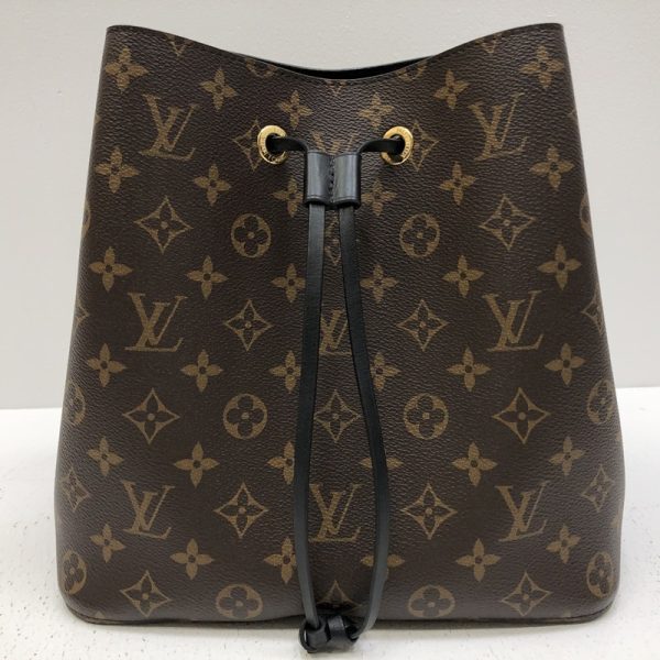 122 20231018 a 2 02 Louis Vuitton Neo Noe Shoulder Bag Monogram Brown