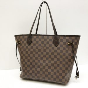 122 20231027 a 4 01 Louis Vuitton Duffel Bag Handbag Monogram Brown