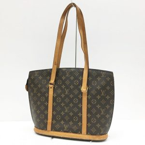 122 20231117 a 2 01 Louis Vuitton Beverly Gm Monogram Handbag Brown