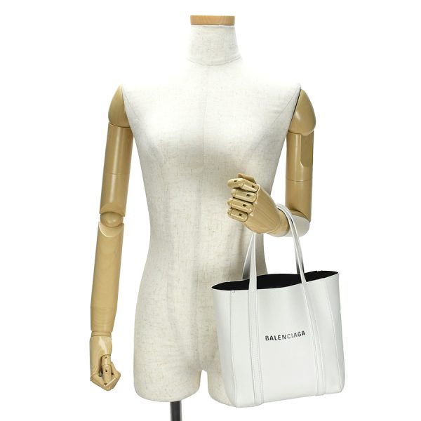 1240001025028 9 BALENCIAGA EVERYDAY tote XXS 2way tote white shoulder bag