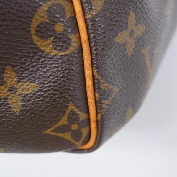 1240001046974 13 Louis Vuitton Monogram Speedy 30 Handbag