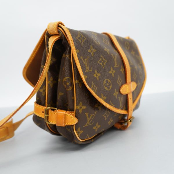 1240001048909 2 Louis Vuitton Saumur 30 Monogram Shoulder Bag Brown