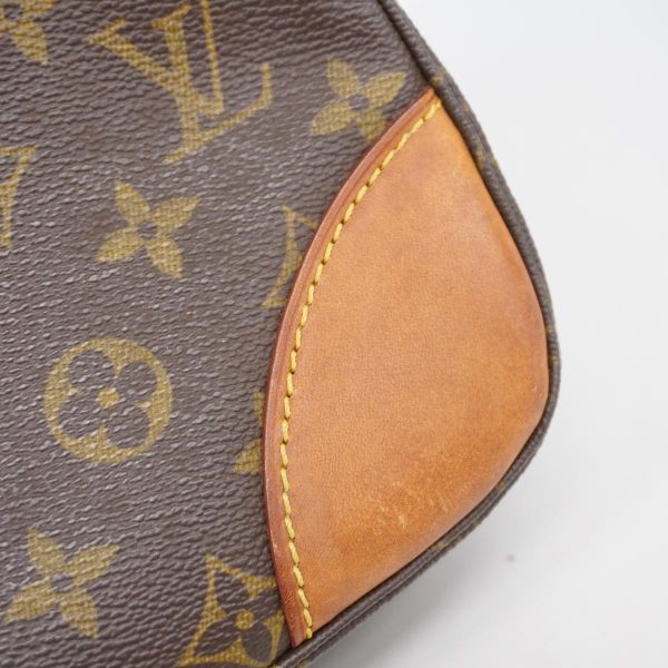 1240001049090 16 Louis Vuitton Boulogne 30 Monogram Shoulder Bag Brown