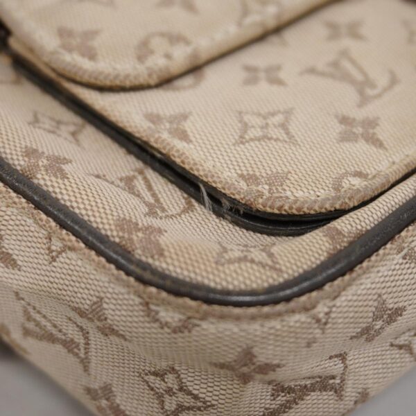 1240001049522 6 Louis Vuitton Monogram Mini Juliet MM Shoulder Bag Khaki