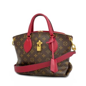 1240001049586 1 GUCCI GG MARMONT 20 GG Marmont Quilted Mini Bag Fit House