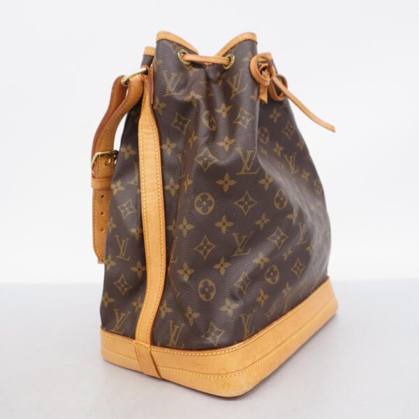 1240001050056 2 Louis Vuitton Monogram Noe Shoulder Bag Brown