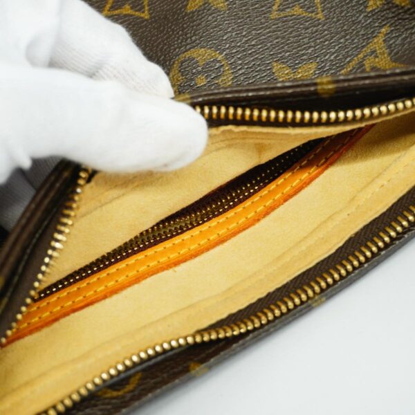 1240001050117 10 Louis Vuitton Monogram Looping MM Shoulder Bag Brown