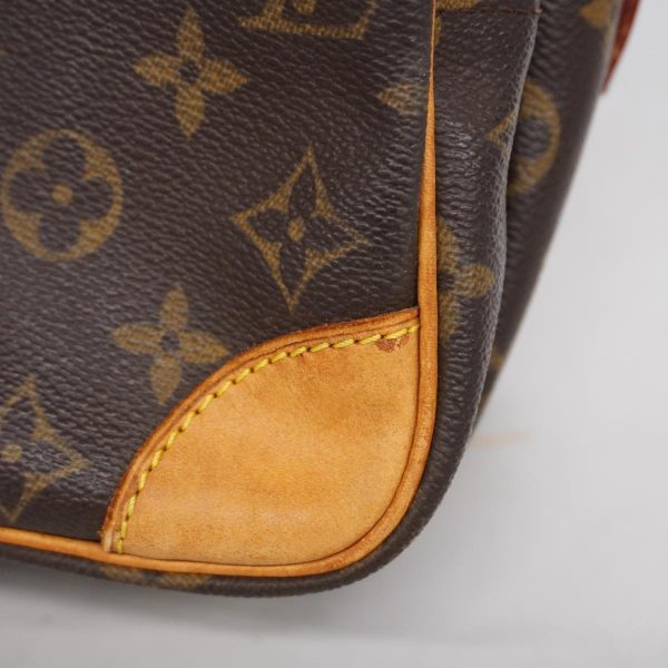 1240001050176 14 Louis Vuitton Nile Monogram Shoulder Bag Brown