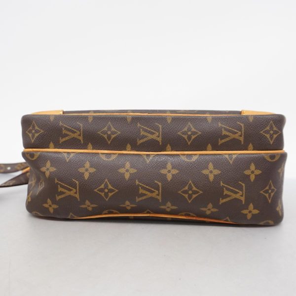 1240001050176 3 Louis Vuitton Nile Monogram Shoulder Bag Brown