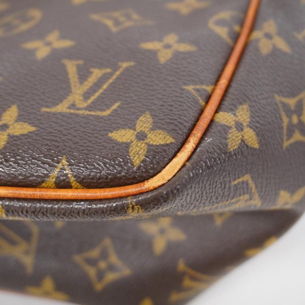 1240001050401 11 Louis Vuitton Batignolles Monogram Tote Bag Brown