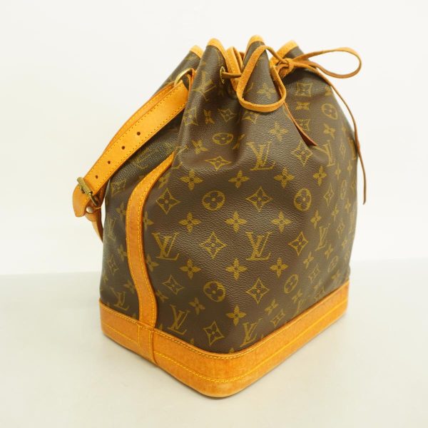 1240001050581 2 Louis Vuitton Noe Monogram Shoulder Bag Brown