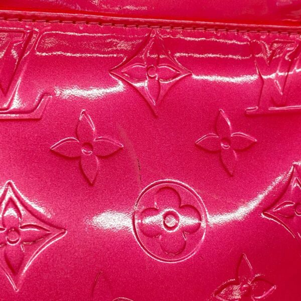 1240001050595 12 Louis Vuitton Vernis Sullivan Shoulder Bag Fuchsia Pink