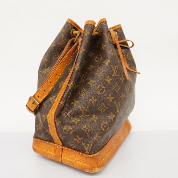 1240001050815 2 Louis Vuitton Noe Monogram Shoulder Bag Brown