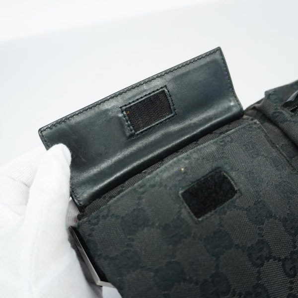 1240001051588 13 Gucci GG Waist Bag Black