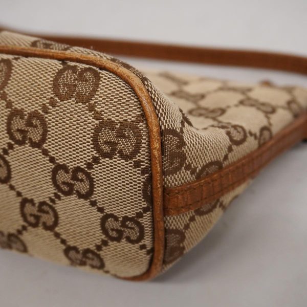 1240001051723 11 Gucci GG Pouch Brown