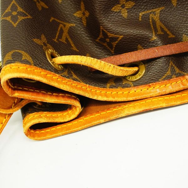 1240001053139 12 Louis Vuitton Noe Monogram Shoulder Bag Brown