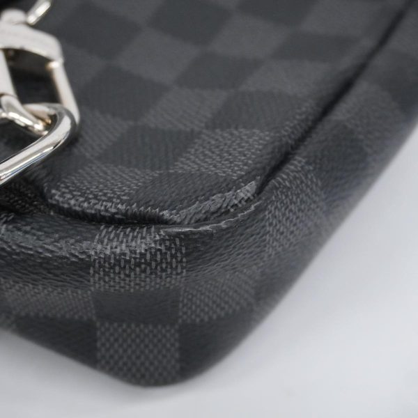 1240001053165 10 Louis Vuitton Avenue Sling Bag Damier Graphite Body Bag Black