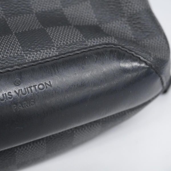 1240001053165 9 Louis Vuitton Avenue Sling Bag Damier Graphite Body Bag Black