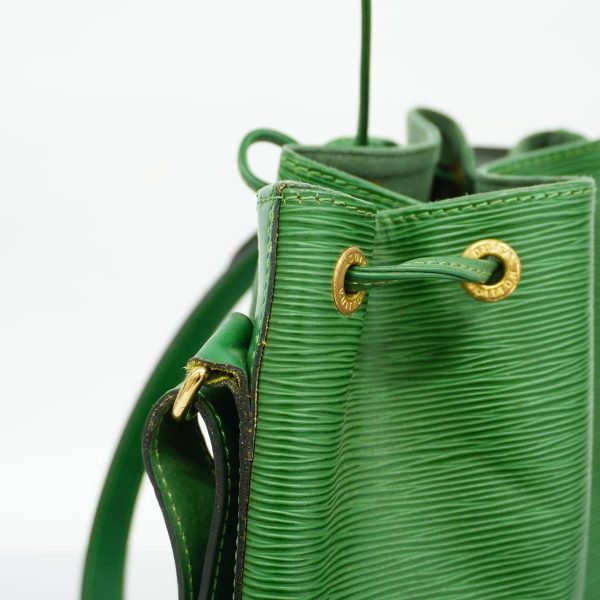 1240001053322 11 Louis Vuitton Noe Epi Shoulder Bag Borneo Green