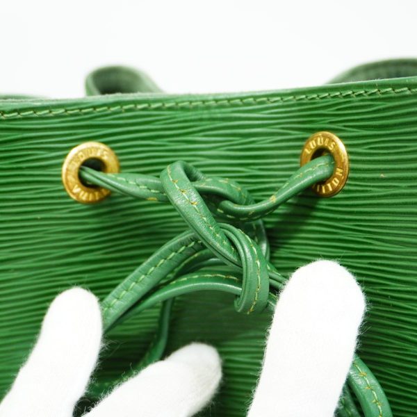 1240001053322 9 Louis Vuitton Noe Epi Shoulder Bag Borneo Green